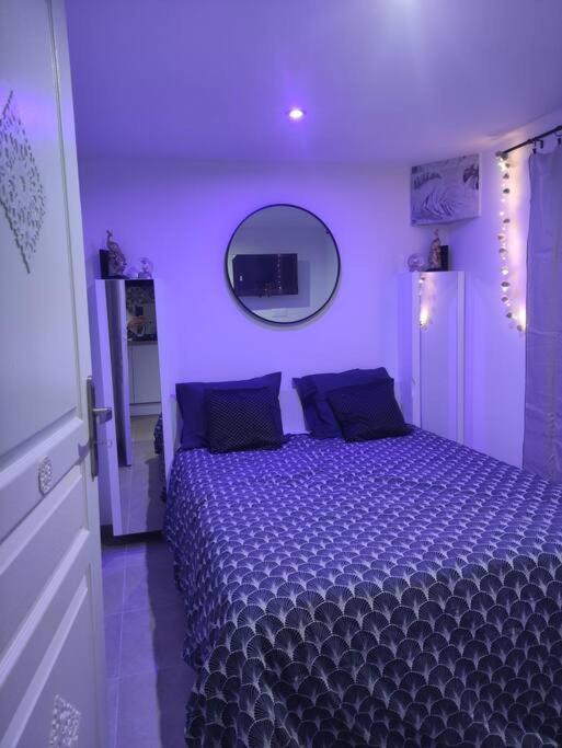 Maison Rez De Chaussee, Espace Jardin Pres Du Centre D'arles Holiday home *
